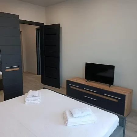 Apartments Domovik Квартира На 4 Гостя Mukacheve Exterior photo